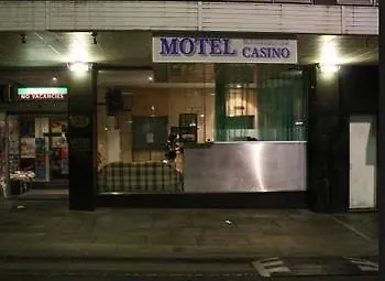 ***  Cosmo On Bank Hotel Adelaide Australia